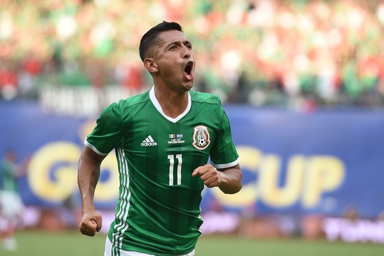 Elias Hernandez đã có màn trình diễn ấn tượng trong trận ra quân của Mexico.