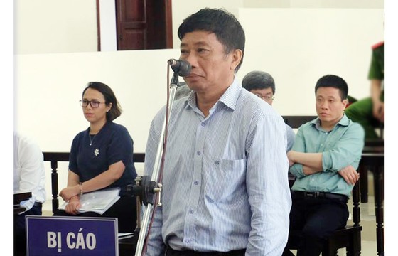 Phúc thẩm vụ án gây thiệt hại 800 tỷ đồng ở PVN: Nguyên kế toán trưởng PVN chỉ thừa nhận “ăn” 20 tỷ đồng ảnh 1