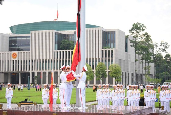 Tổ chức lễ Quốc tang đồng chí Chủ tịch nước Trần Đại Quang ảnh 32