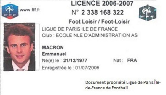 Tấm thẻ hành nghề chuyên nghiệp của ông Emmanuel Macron.  