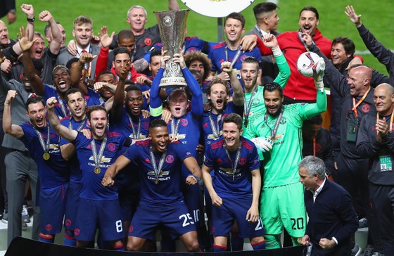 Manchester United đăng quang Europa League 2017 ảnh 8