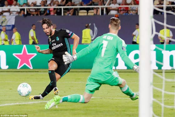 Real Madrid đoạt Siêu cúp châu Âu 2017 ảnh 2