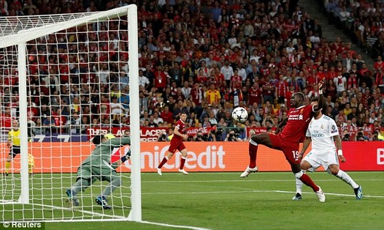 Thắng Liverpool 3-1, Real Madrid lên ngôi vô địch Champions League 2018 ảnh 3