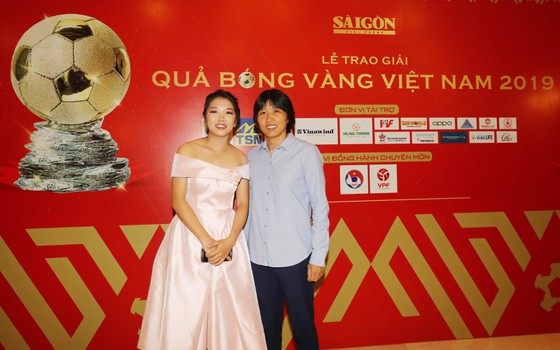 Đỗ Hùng Dũng, Huỳnh Như, Trần Văn Vũ đoạt Quả bóng Vàng Việt Nam 2019 ảnh 26