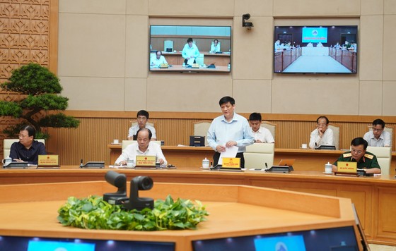 Thủ tướng: Không để dịch bệnh bùng phát, lan rộng ở Đà Nẵng và các địa phương khác ảnh 1