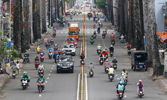 Đưa cuộc sống của người dân sang trạng thái ''bình thường mới'' ảnh 2