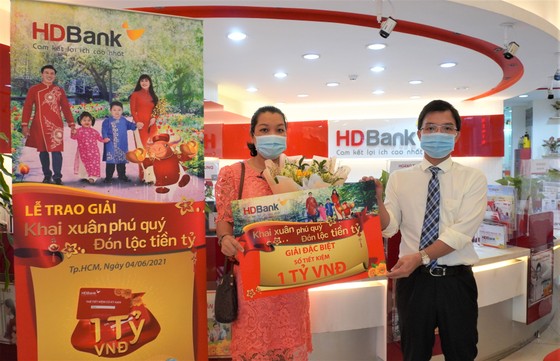 Đón xuân Nhâm Dần, gửi tiết kiệt 5 triệu, tìm tỷ phú cùng HDBank ảnh 1