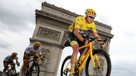 Sau Tour de France, Chris Froome đang hướng đến Vuelta a Espana