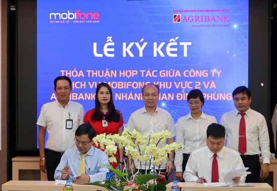 Agribank Chi nhánh Phan Đình Phùng và Mobifone Khu vực 2: Cùng hợp tác hướng tới lợi ích thiết thực ảnh 1
