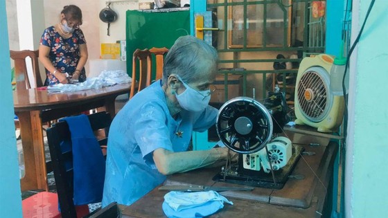 Tấm lòng của mẹ ảnh 1
