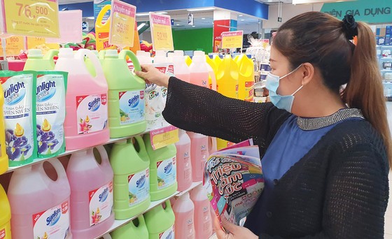 Mua hàng chính hãng, chất lượng với giá cực rẻ tại chuỗi siêu thị lớn nhất Việt Nam ảnh 2