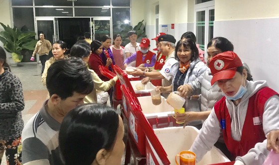Những tấm lòng thiện nguyện ảnh 1
