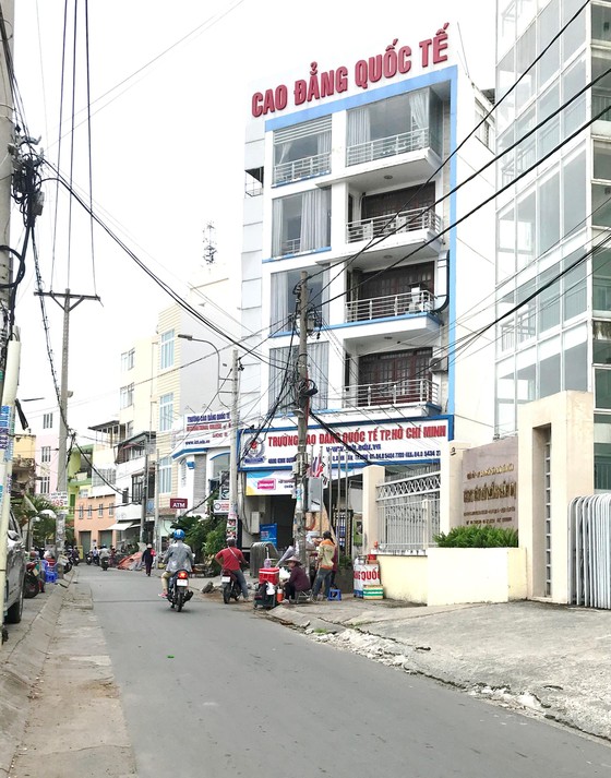 Giải mã 'trường quốc tế': Trường đại học, cao đẳng cũng loạn mác quốc tế ảnh 1