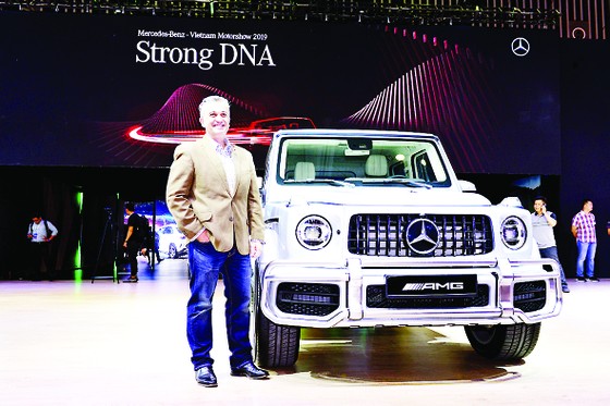 Mercedes-Benz tại Triển lãm Ô tô Việt Nam 2019: Strong DNA - Chất Mercedes tinh túy ảnh 1