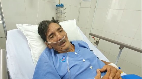 Tài tử 'Biệt động Sài Gòn' đột quỵ ở tuổi 65, từng thức trắng đêm lo không đủ tiền gửi vợ con ảnh 1