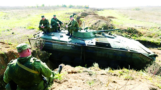 Nga và NATO: Căng thẳng tăng cao vì 'thùng thuốc súng' Ukraine ảnh 1
