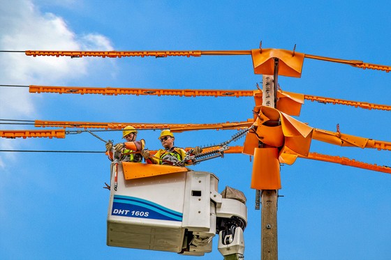 Tổng công ty Điện lực miền Nam (EVNSPC): Tích cực chuyển đổi số để phục vụ khách hàng sử dụng điện ảnh 1