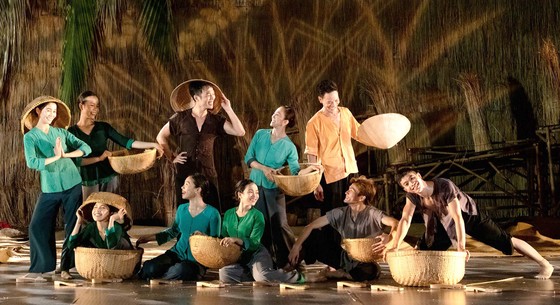 Vở múa 'Sương Sớm': Mộc mạc và nhiều thử thách ảnh 1