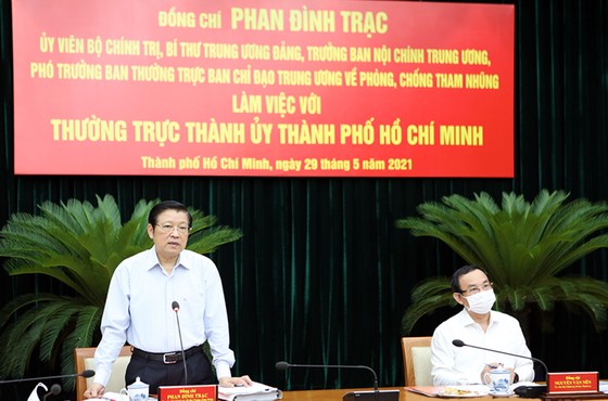 Trưởng Ban Nội chính Trung ương Phan Đình Trạc: TPHCM cần đẩy nhanh xử lý một số sai phạm ảnh 1