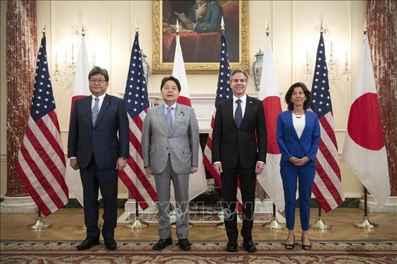 Mỹ và Nhật Bản lập trung tâm nghiên cứu chất bán dẫn mới ảnh 1
