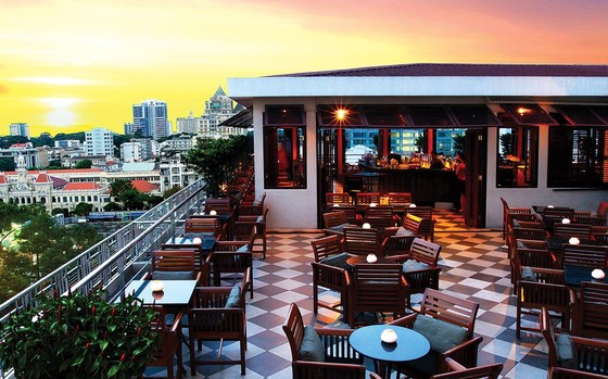 Ẩm thực Mỹ tại Caravelle Saigon Hotel ảnh 1