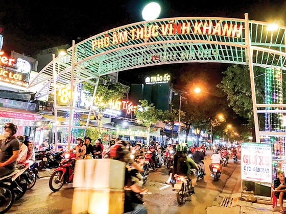 Tạo sức hút cho phố ẩm thực về đêm ảnh 1