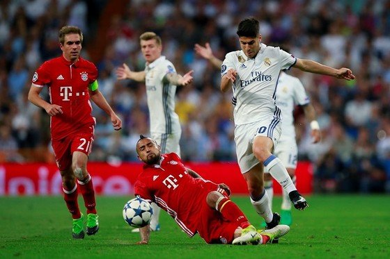 Real Madrid đụng độ Hùm xám Bayern ở bán kết ảnh 2