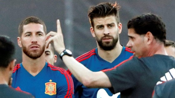 Tân HLV Tây Ban Nha “tin tưởng” cơ hội thắng World Cup ảnh 1