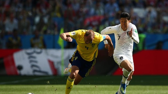 Thụy Điển - Hàn Quốc 1-0, VAR lại gây tranh cãi với quả 11m ảnh 4