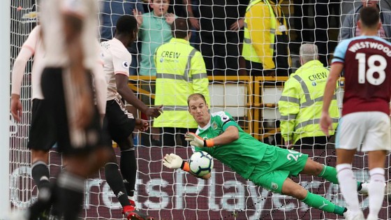 (TRỰC TIẾP) Burnley - Manchester United ảnh 6