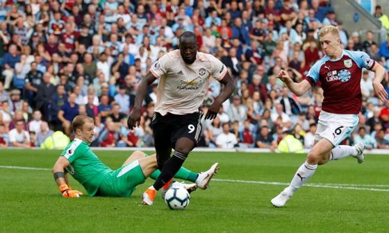 (TRỰC TIẾP) Burnley - Manchester United ảnh 7