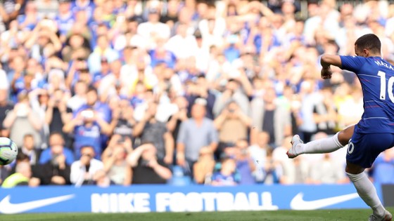 Chelsea - Cardiff City 4-1:Hazard ghi hat-trick, Chelsea chiếm ngôi đầu ảnh 6
