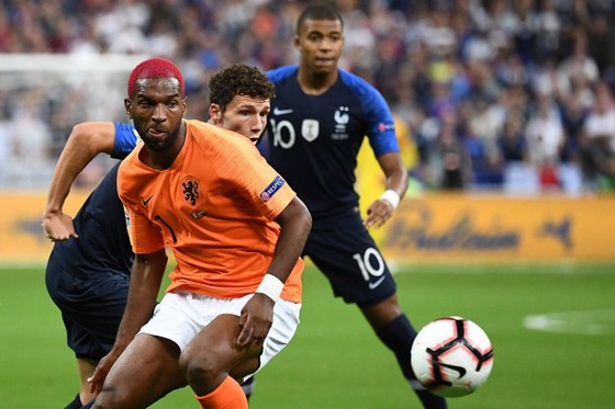 Hà Lan - Pháp: Đua nhau ghi bàn ở Rotterdam ảnh 1