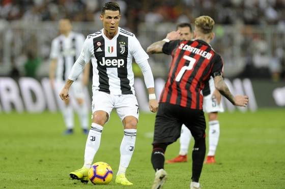 Ronaldo quyết thắng mọi giải cùng Juventus ảnh 2