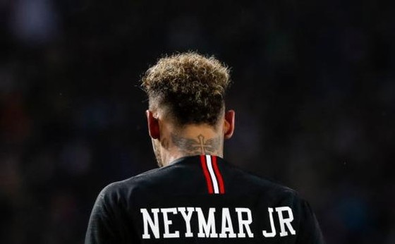 Chấn thương của Neymar gây tổin thất lớn cho tinh thần của PSG