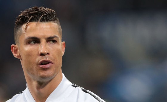 Ronaldo: Fan Real Madfrid vẫn muốn tôi trở lại! 
