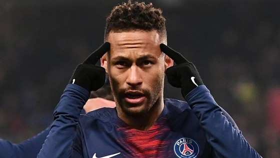 Neymar có lẽ sẽ phải chơi cho Paris thêm 1 mùa nữa
