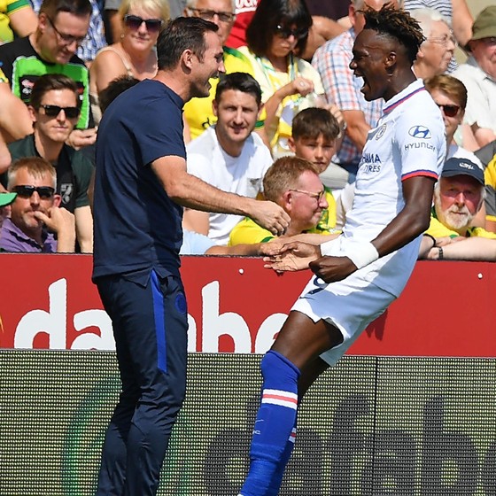 Norwich City - Chelsea 2-3: Abraham ghi cú đúp, Lampard giành chiến thắng đầu tay ảnh 9
