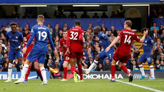 Chelsea - Liverpool 1-2: Nghệ thuật sút phạt The Kop, Kante ghi tuyệt phẩm ảnh 6