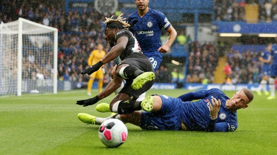 Chelsea - Newcastle 1-0: Người hùng Marcos Alonso ảnh 3