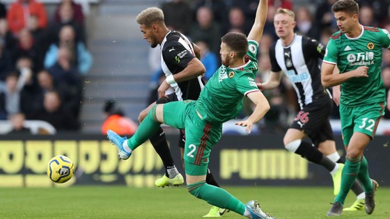 Newcastle - Wolves 1-1: Jonny giành lại điểm cho Bầy sói