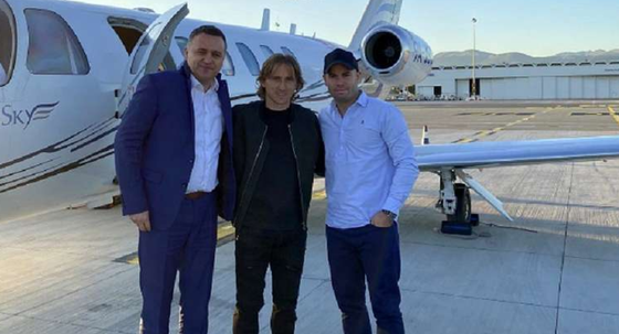 Luka Modric thắng giải thưởng Bàn chân vàng 2019 ảnh 2