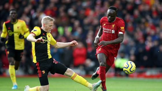 Liverpool - Watford 2-0: Mo Salah tỏa sáng với cú đúp ảnh 4