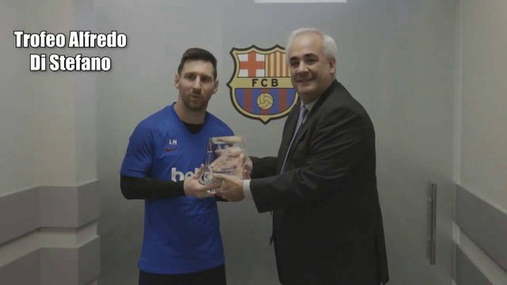 Đoạt Pichichi và Alfredo di Stefano, Messi thâu tóm giải thưởng cá nhân ảnh 2
