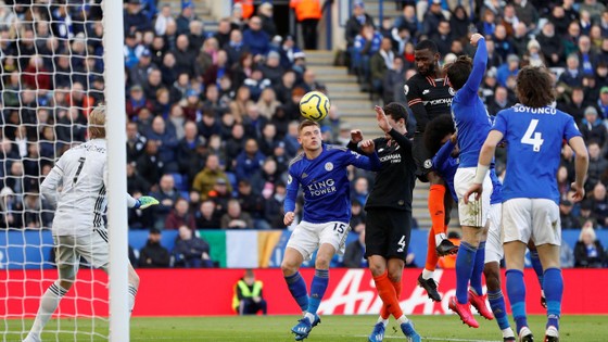 Leicester - Chelsea 2-2: Rudiger ghi cú đúp gỡ hòa sau sai lầm của Caballero ảnh 5