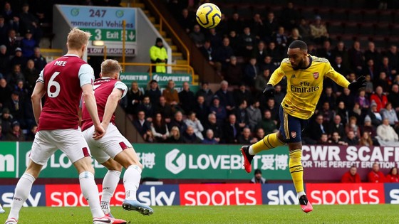Burnley - Arsenal 0-0: Aubameyang bất lực nhưng Pháo thủ hòa trong may mắn ảnh 3
