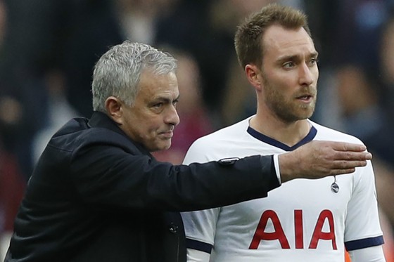 Eriksen hóa thành chú cừu đen ở Tottenham ảnh 1