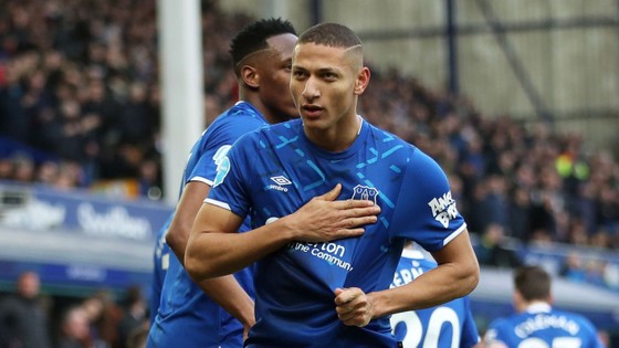 Richarlison tỏa sáng giúp Everton thắng Crystal Palace 3-1, bấm còi qua mặt Man United ảnh 7