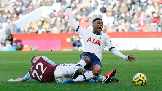 Aston Villa - Tottenham 2-3: Son Heung-min ghi cú đúp mang về 3 điểm cho Mourinho ảnh 6