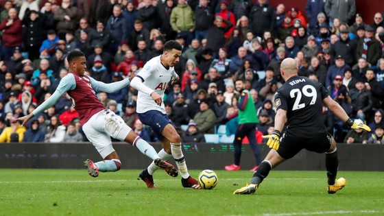 Aston Villa - Tottenham 2-3: Son Heung-min ghi cú đúp mang về 3 điểm cho Mourinho ảnh 9